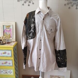 Tallwoods Camouflage Huntiing Button Down Shirt Cream Brown Like New XL
